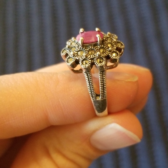 NWOT Sparkly Ring w Pink Stone and Metallic Studs - Picture 2 of 4